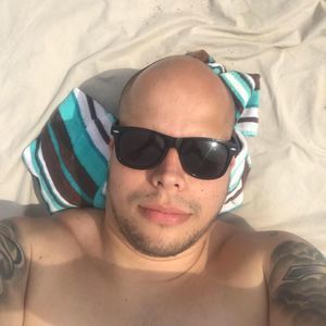 Meet your Posher, Jason